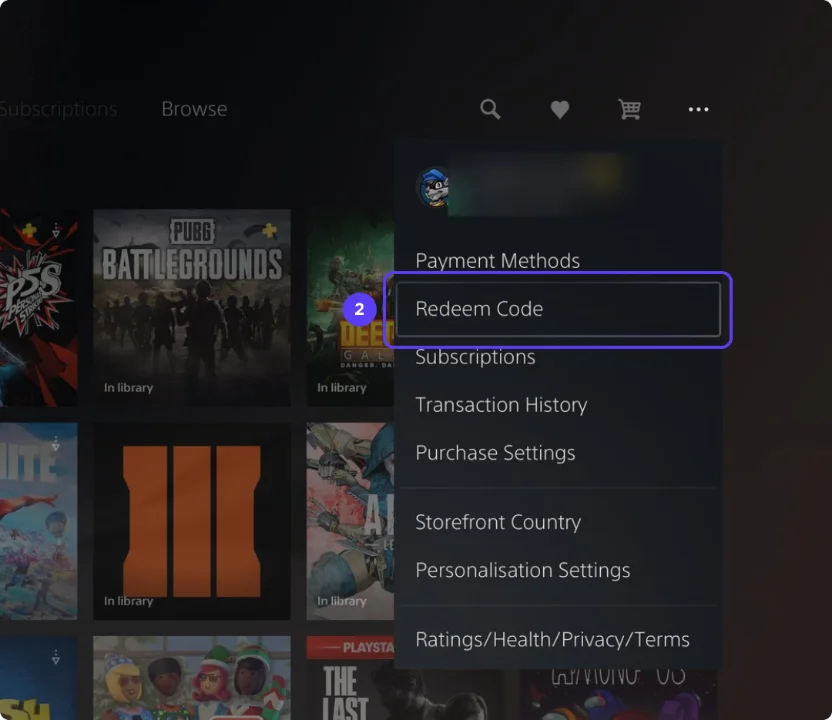 Меню PS5 с пунктом «Активировать код» в PlayStation Store.